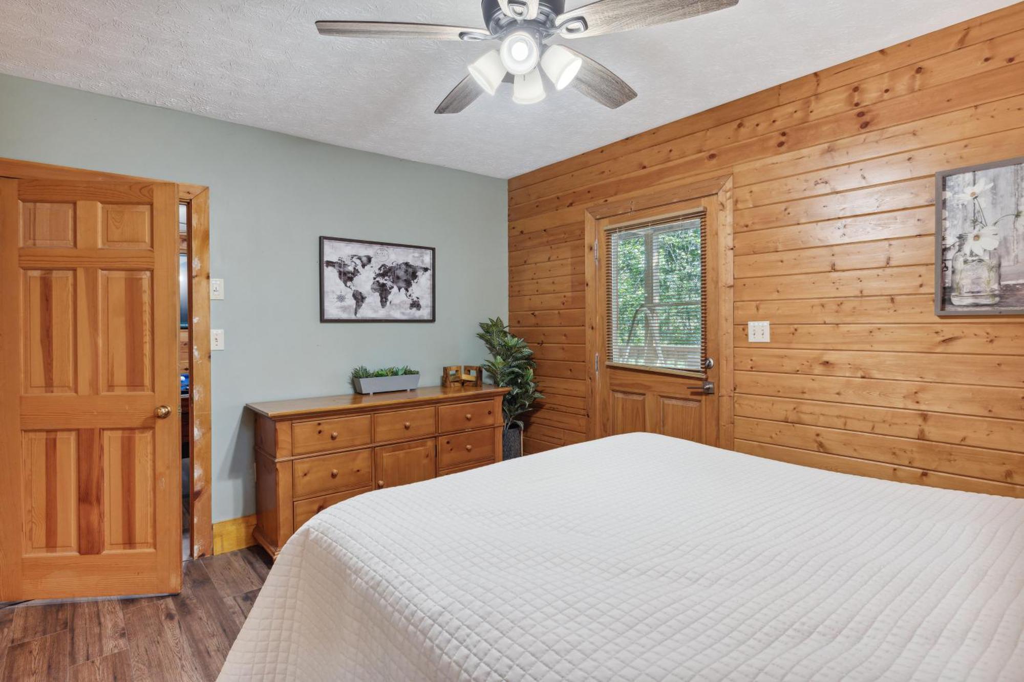 1 Min To The Parkway Spacious Cabin W 3 Suites And Extra Bedroom! Pigeon Forge Exterior foto